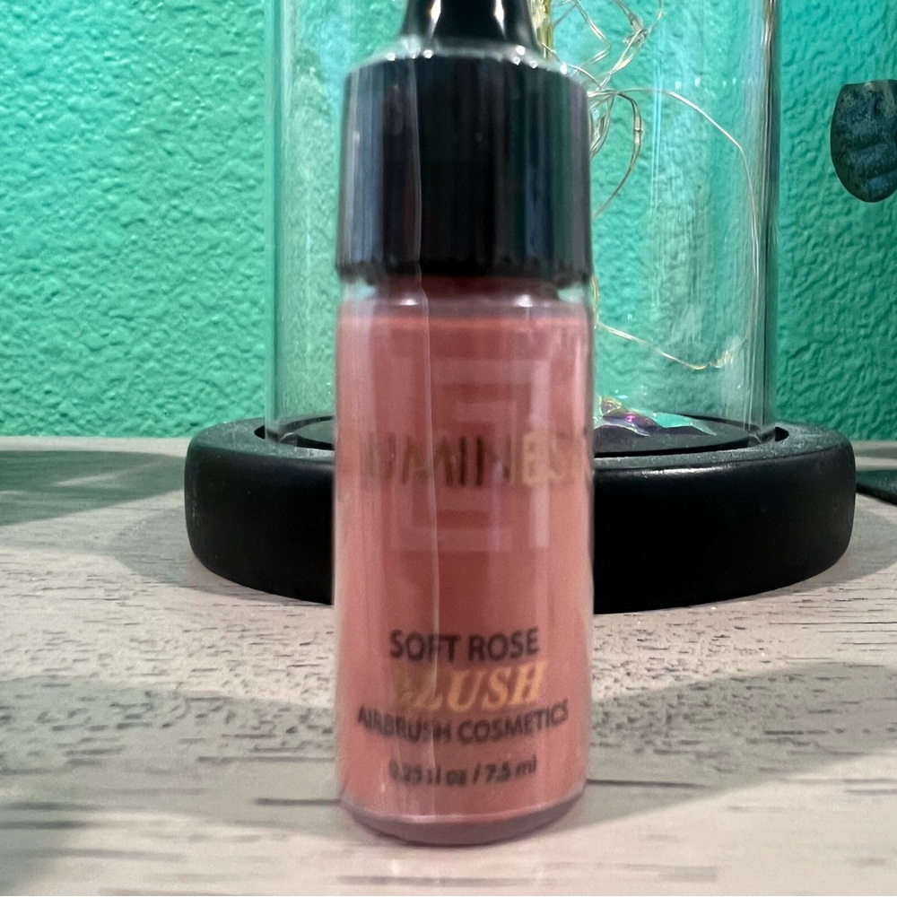 Luminess Air Brush blush